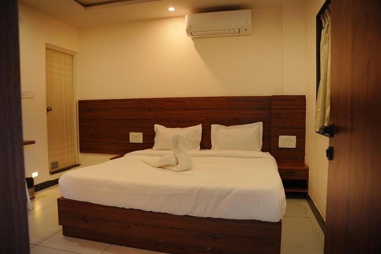 Super Townhouse Shivamogga Formerly Karthik Bhavan Екстер'єр фото