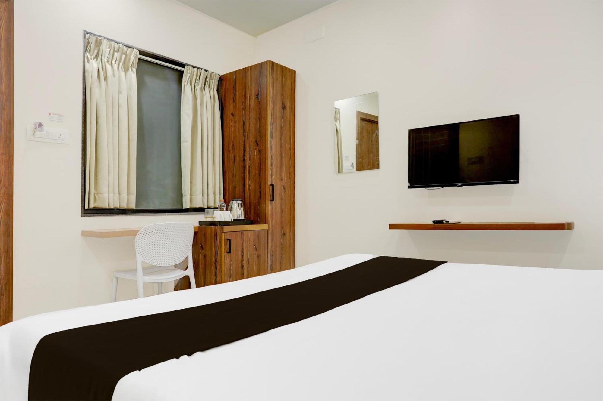 Super Townhouse Shivamogga Formerly Karthik Bhavan Екстер'єр фото