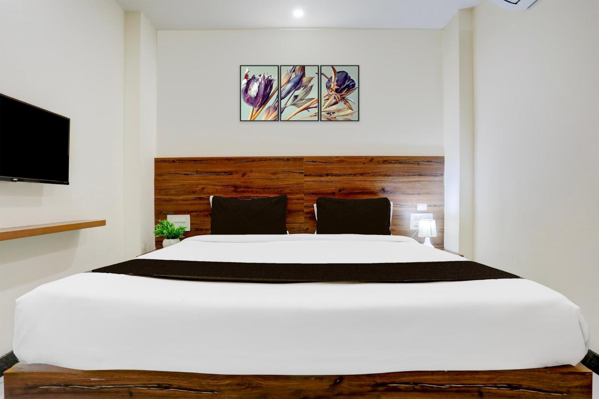 Super Townhouse Shivamogga Formerly Karthik Bhavan Екстер'єр фото