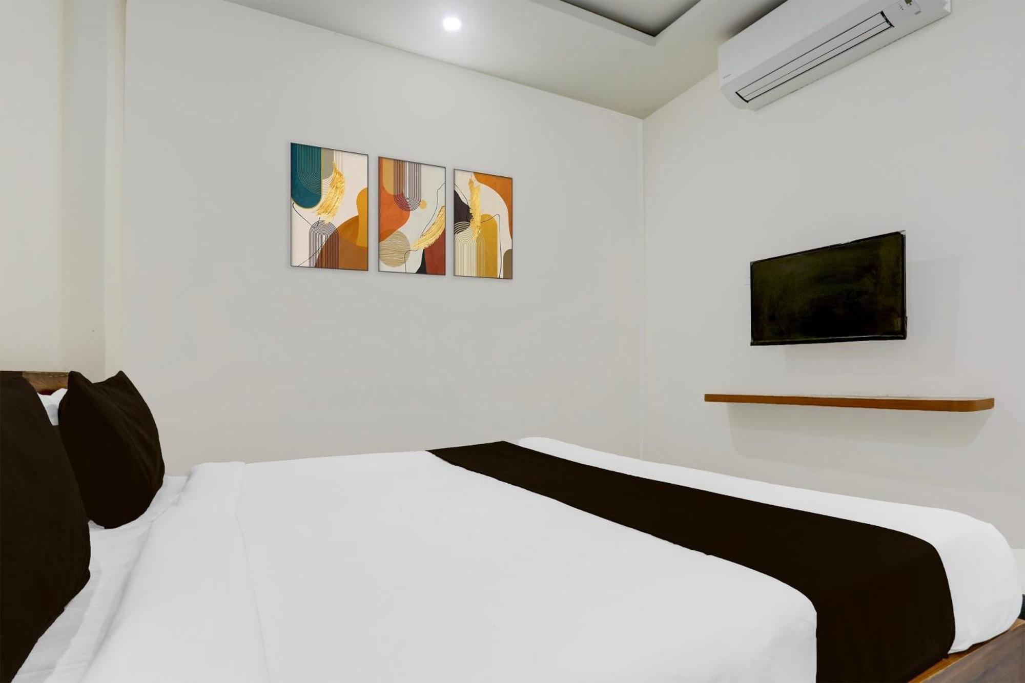 Super Townhouse Shivamogga Formerly Karthik Bhavan Екстер'єр фото